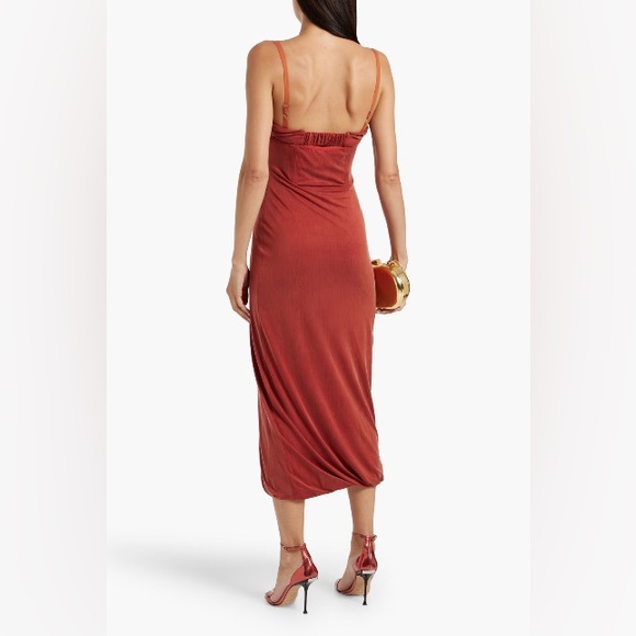 JACQUEMUS - Praia washed cupro midi dress in brick - Picture 3 of 8